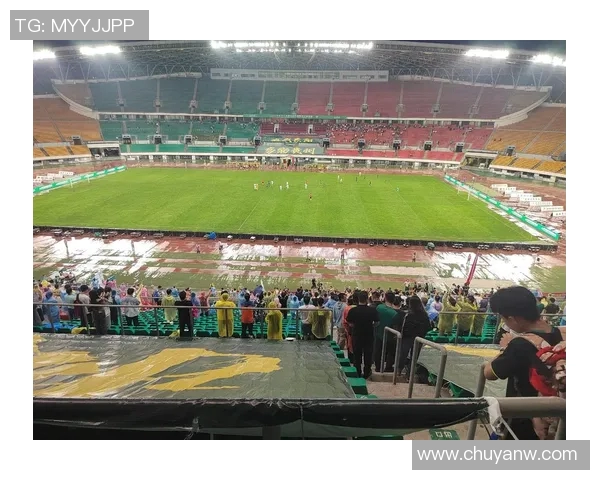 下哈特市与北惠灵顿的激烈对决展现足球魅力与团队精神